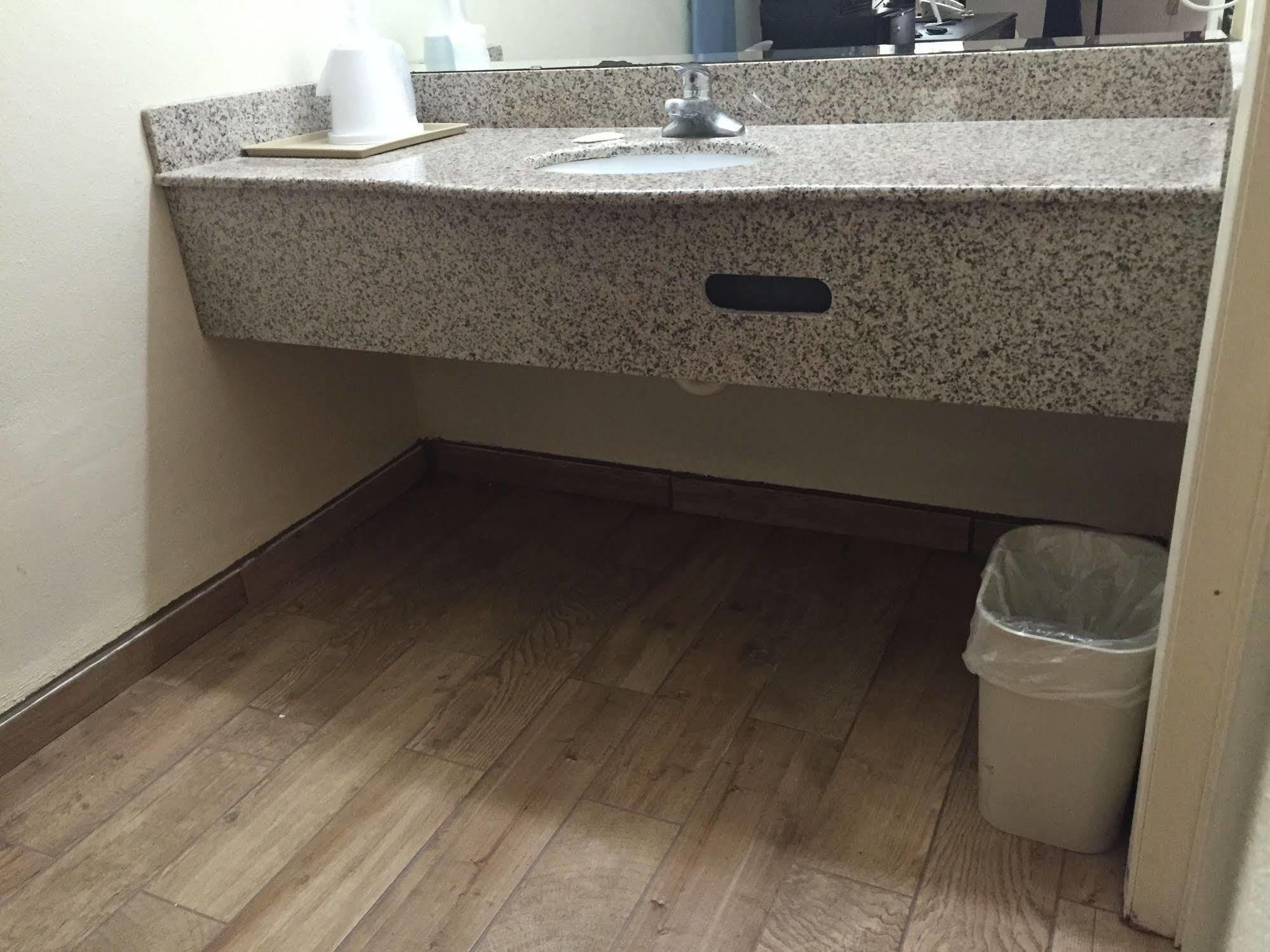Parkway Inn Morristown Esterno foto